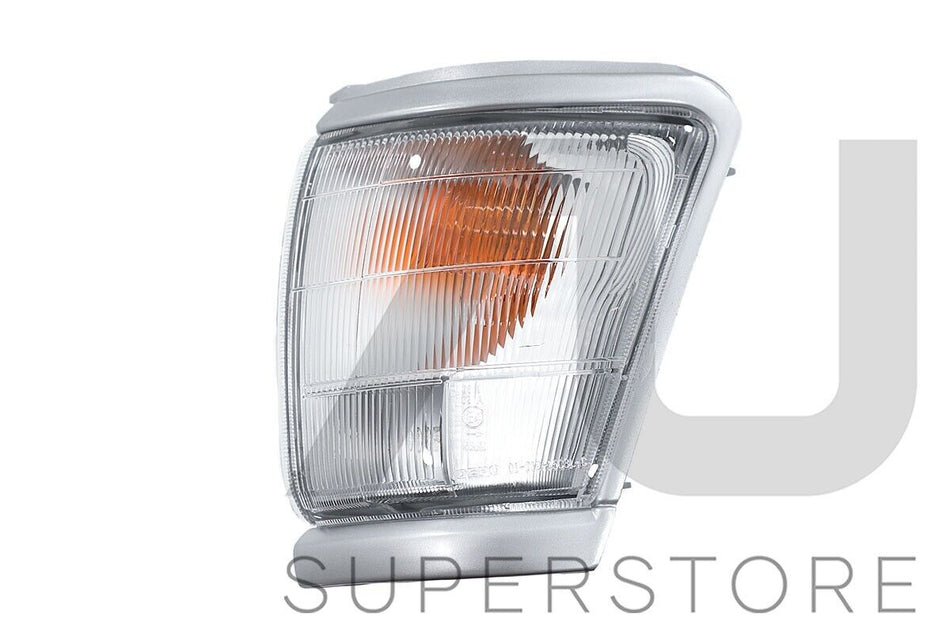 Set / Pair LH+RH Corner Light Lamp Silver Grey For Toyota Hilux 1997~2001