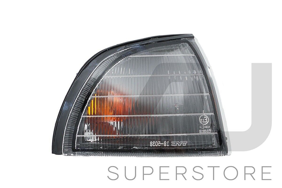 RH RHS Right Corner Light Indicator Lamp For Mitsubishi Magna TE TF TH TJ 96~03