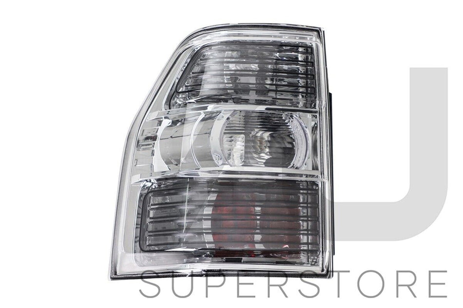 Pair LH+RH Tail Light Lamp For Mitsubishi Pajero NS NT NW NX 4 Door 2006~On